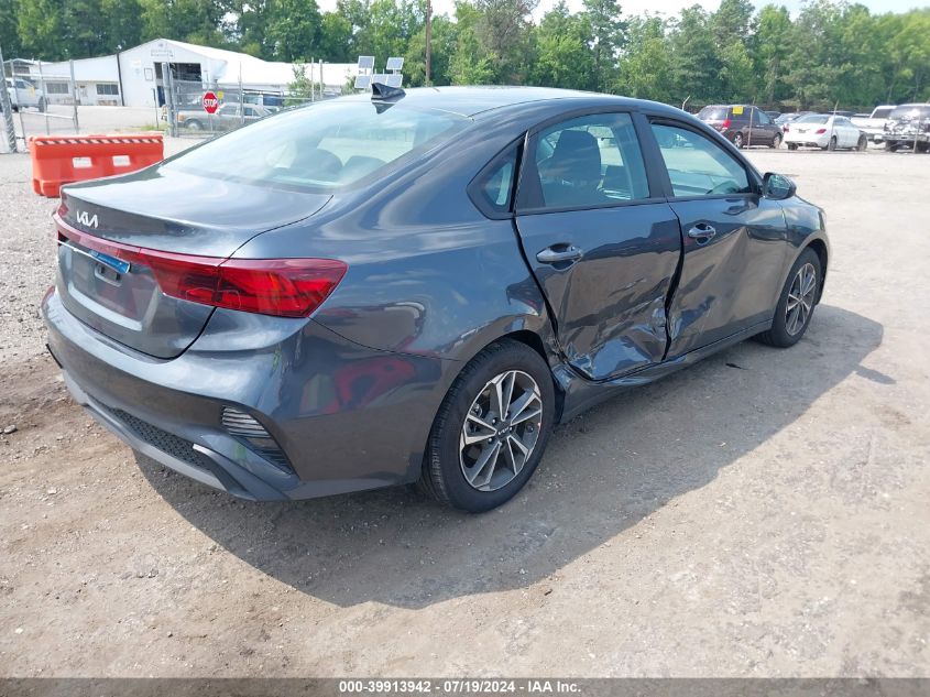 VIN 3KPF24AD4RE753659 2024 KIA FORTE LXS