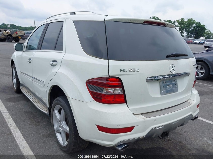 2009 Mercedes-Benz Ml 550 4Matic VIN: 4JGBB72E29A442740 Lot: 39913954