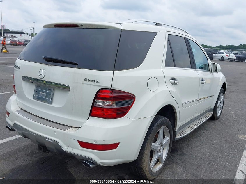 2009 Mercedes-Benz Ml 550 4Matic VIN: 4JGBB72E29A442740 Lot: 39913954