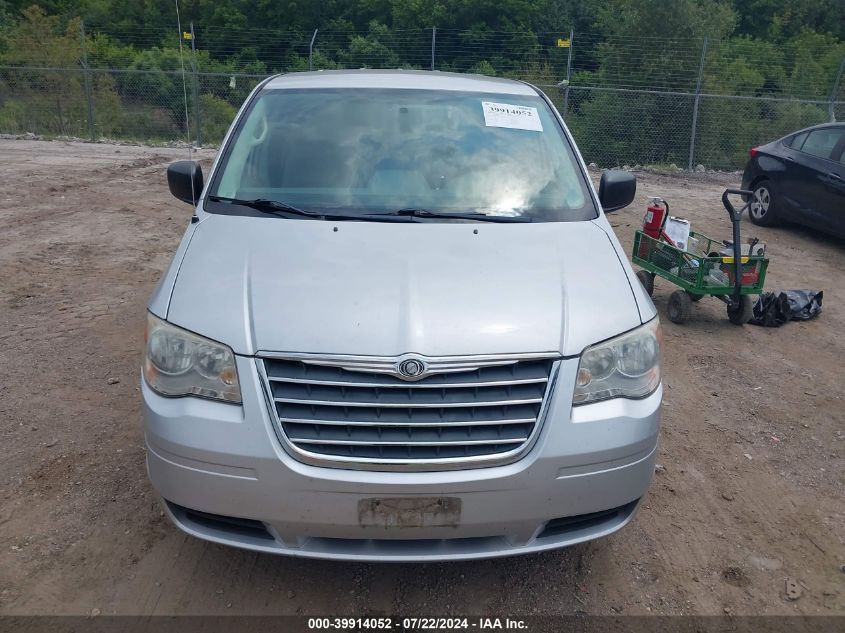 2010 Chrysler Town & Country New Lx VIN: 2A4RR2D14AR392283 Lot: 39914052