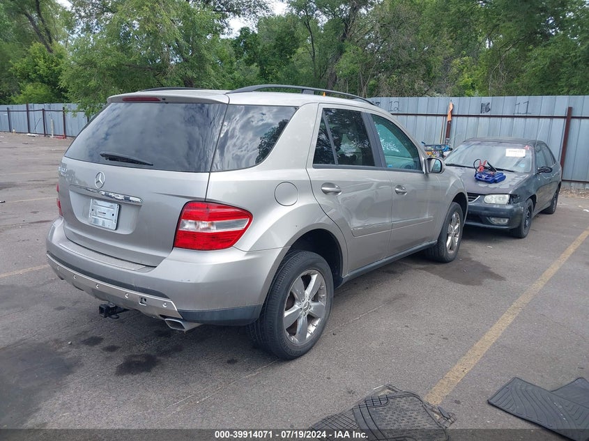 2006 Mercedes-Benz Ml 500 4Matic VIN: 4JGBB75E26A061090 Lot: 39914071