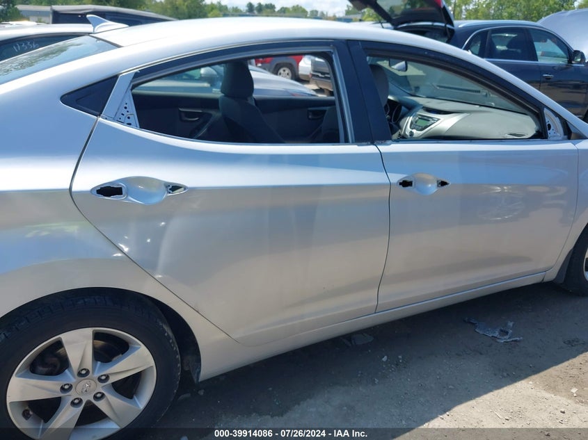 2012 Hyundai Elantra Gls (Ulsan Plant) VIN: KMHDH4AE4CU237028 Lot: 39914086