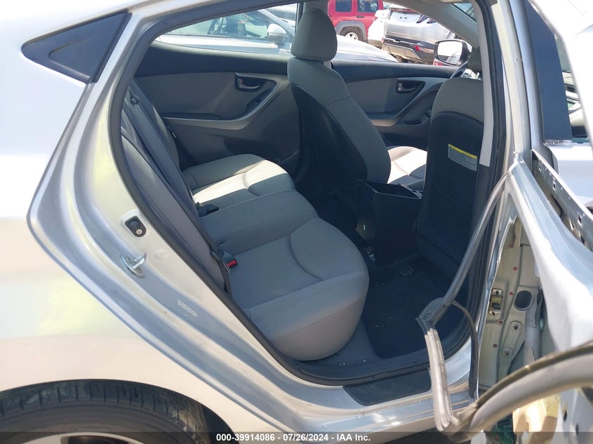 2012 Hyundai Elantra Gls (Ulsan Plant) VIN: KMHDH4AE4CU237028 Lot: 39914086