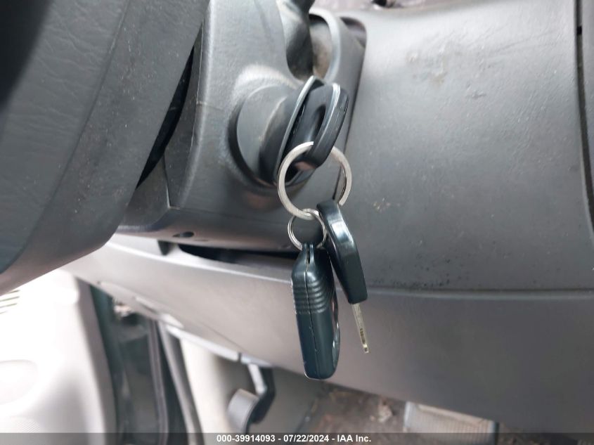 2002 Ford F-150 Lariat/Xlt VIN: 1FTRW07L72KA74626 Lot: 39914093