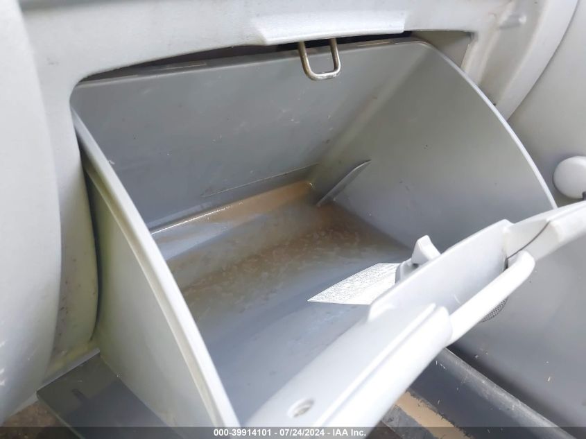 2003 Toyota Echo VIN: JTDBT123735042198 Lot: 39914101