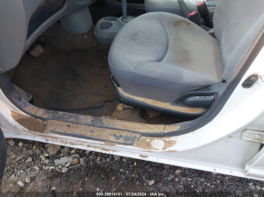 2003 Toyota Echo VIN: JTDBT123735042198 Lot: 39914101