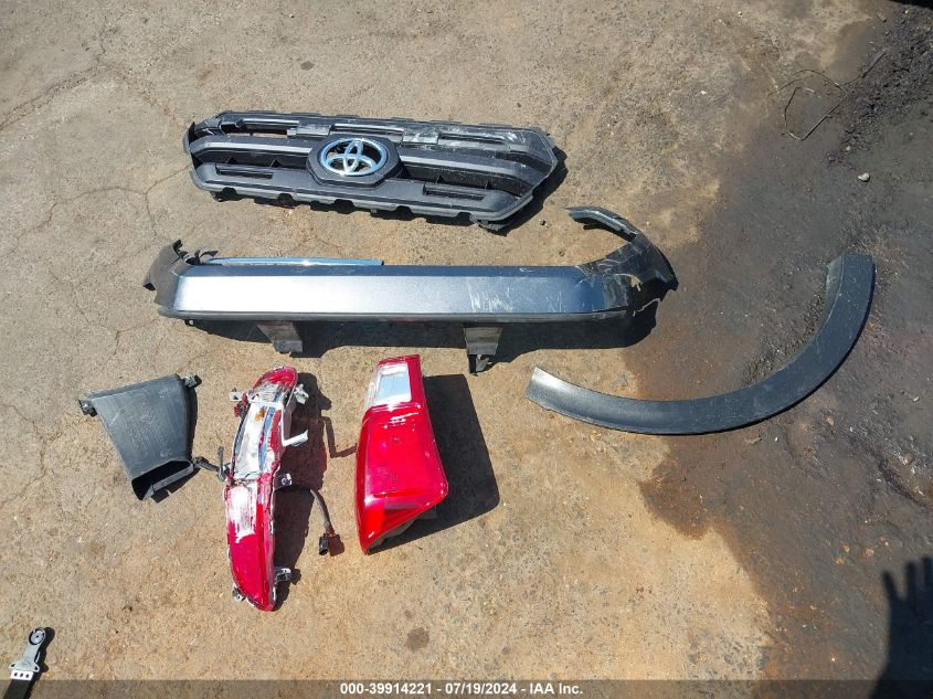 2017 Toyota Tacoma Sr5 V6 VIN: 3TMCZ5AN5HM112926 Lot: 39914221