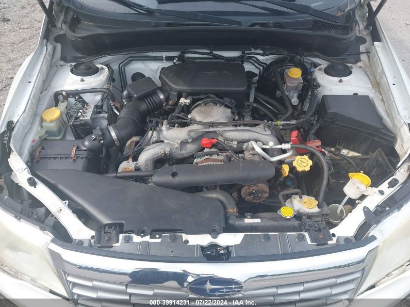 2010 Subaru Forester 2.5X VIN: JF2SH6BC3AH801960 Lot: 39914231