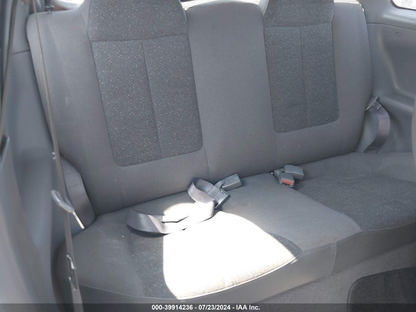 2001 Hyundai Accent L VIN: KMHCF35G31U071122 Lot: 39914236