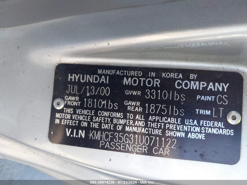 2001 Hyundai Accent L VIN: KMHCF35G31U071122 Lot: 39914236