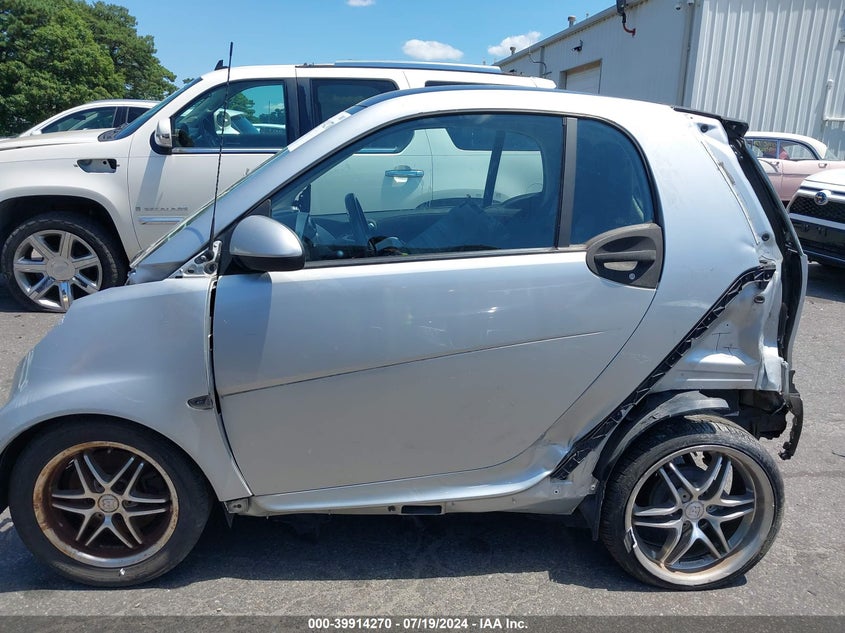 2013 SMART FORTWO PASSION/PURE - WMEEJ3BA2DK683261