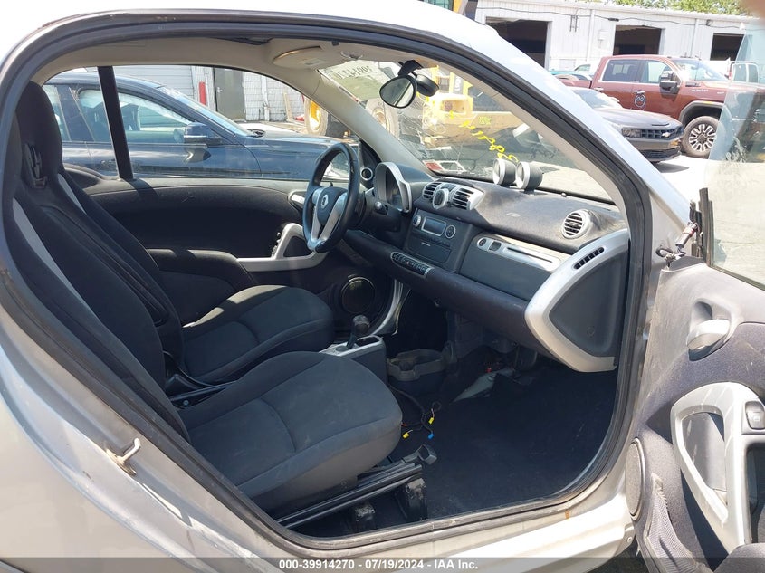 2013 SMART FORTWO PASSION/PURE - WMEEJ3BA2DK683261