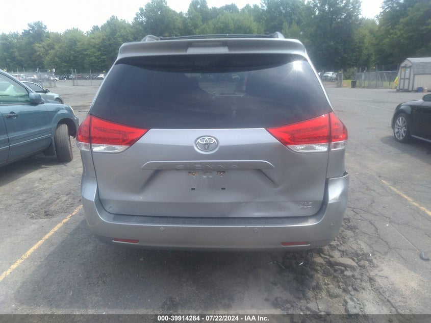 2013 Toyota Sienna Xle 7 Passenger VIN: 5TDDK3DC5DS066449 Lot: 39914284
