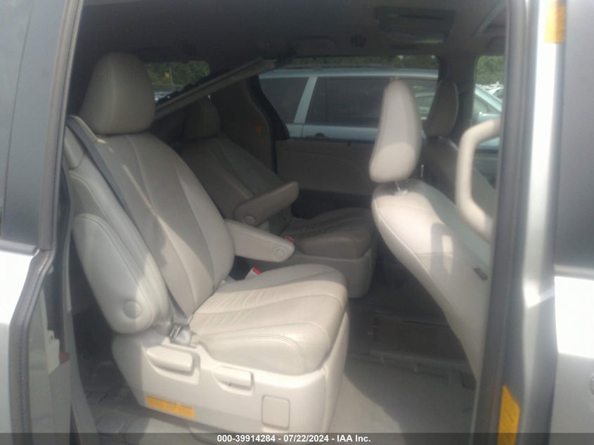 2013 Toyota Sienna Xle 7 Passenger VIN: 5TDDK3DC5DS066449 Lot: 39914284