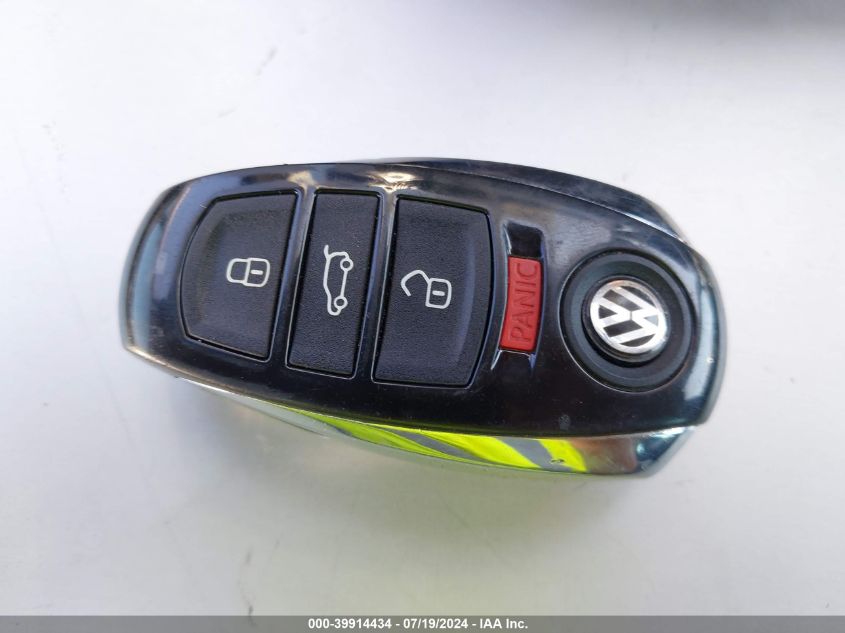 2013 VOLKSWAGEN TOUAREG VR6 SPORT - WVGEF9BP8DD012331