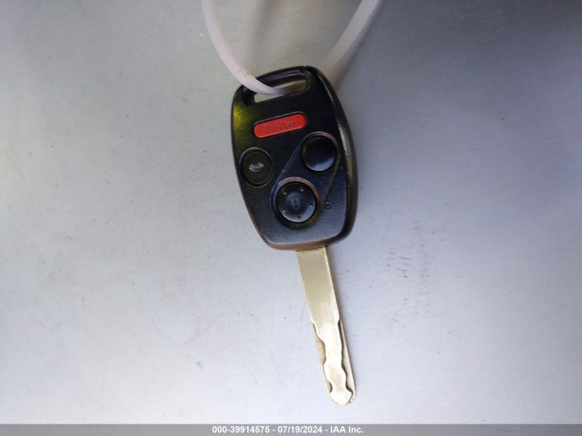 2006 Honda Accord 2.4 Lx VIN: JHMCM56496C008824 Lot: 39914575