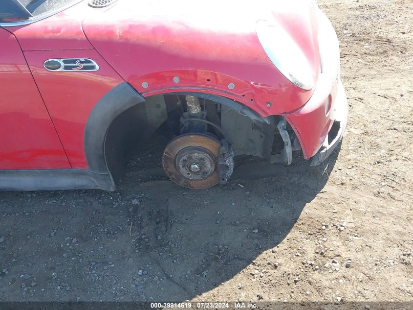 2002 Mini Cooper S VIN: WMWRE33422TD51793 Lot: 39914619