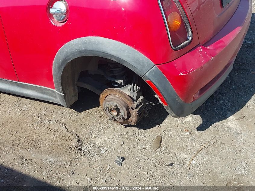 2002 Mini Cooper S VIN: WMWRE33422TD51793 Lot: 39914619