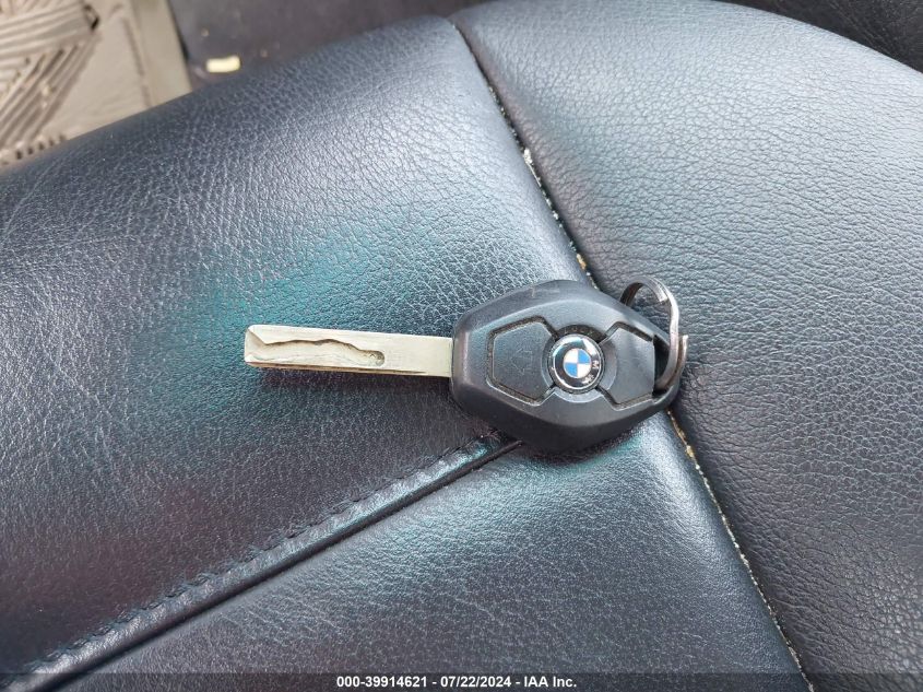 2002 BMW 330Xi VIN: WBAEW53492PG17567 Lot: 39914621