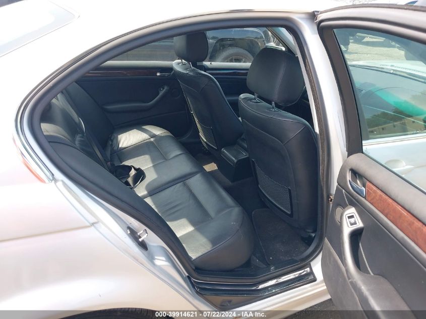 2002 BMW 330Xi VIN: WBAEW53492PG17567 Lot: 39914621