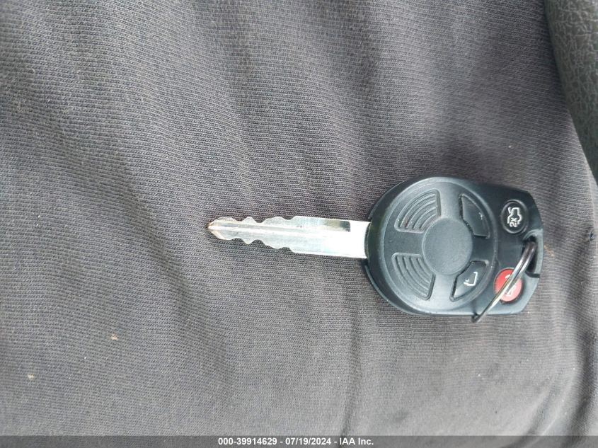 2010 Ford Fusion Se VIN: 3FAHP0HA1AR381697 Lot: 39914629