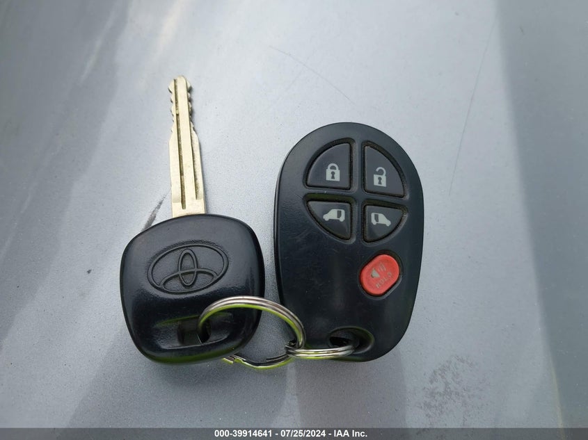 2012 Toyota Sienna Le 7 Passenger VIN: 5TDJK3DC6CS044588 Lot: 39914641