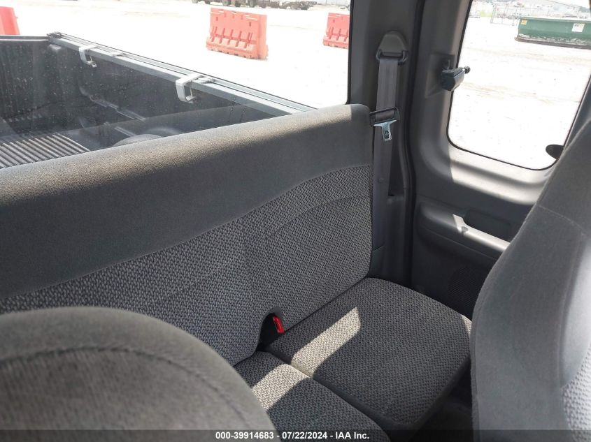 2000 Ford F-150 Work Series/Xl/Xlt VIN: 1FTZX172XYNB23612 Lot: 39914683