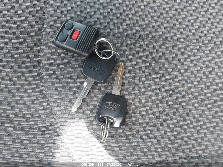 2000 Ford F-150 Work Series/Xl/Xlt VIN: 1FTZX172XYNB23612 Lot: 39914683