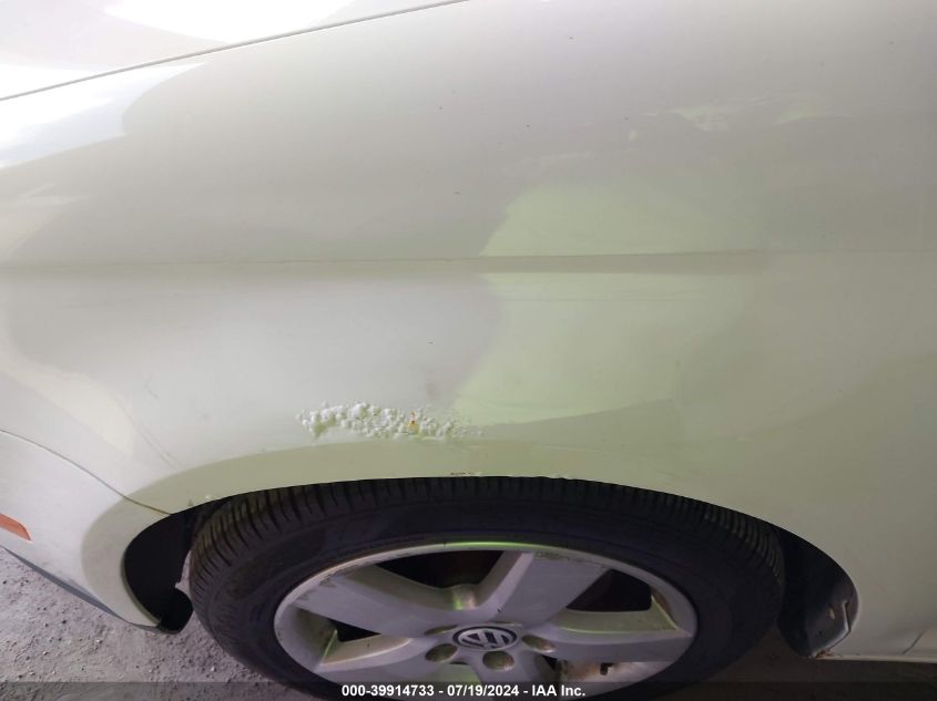 2008 Volkswagen Jetta Se/Sel VIN: 3VWRZ71KX8M017187 Lot: 39914733