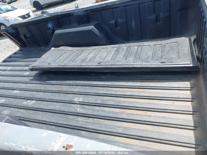 1992 GMC Sierra C2500 VIN: 1GTGC24K0NE513160 Lot: 39914884