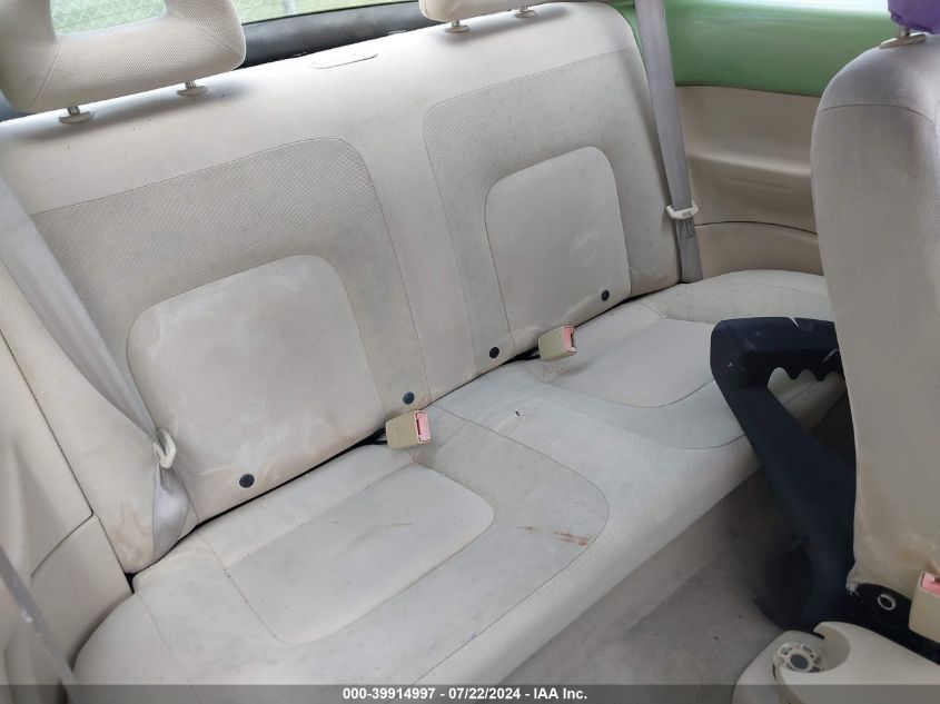 2002 Volkswagen New Beetle Gl VIN: 3VWBB21C42M425614 Lot: 39914997