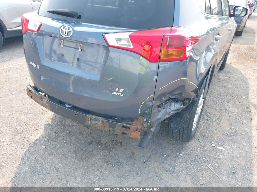 2013 TOYOTA RAV4 LE - JTMBFREV9D5028906