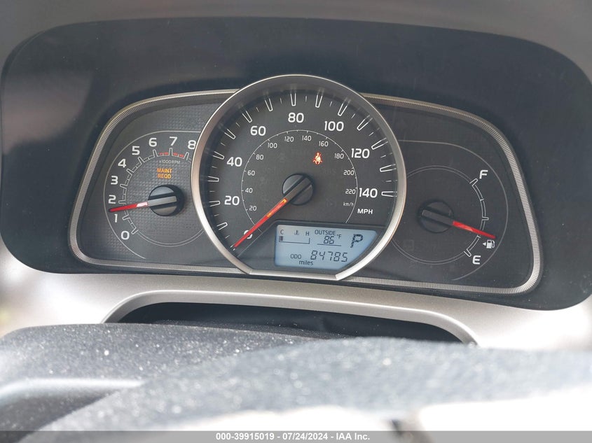 2013 TOYOTA RAV4 LE - JTMBFREV9D5028906