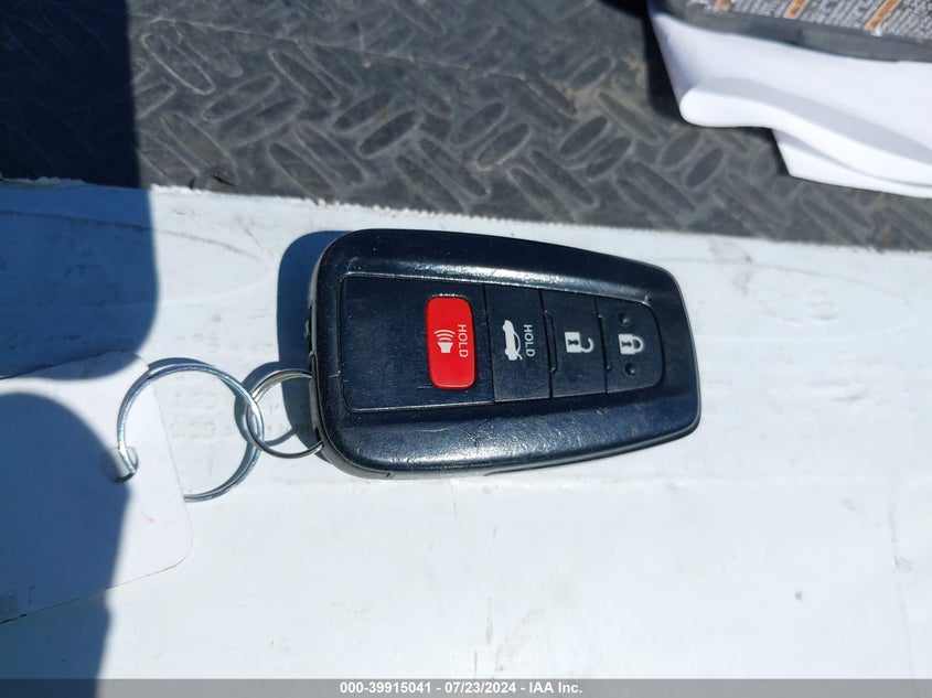 2019 TOYOTA CAMRY HYBRID XLE - 4T1B21HKXKU012260