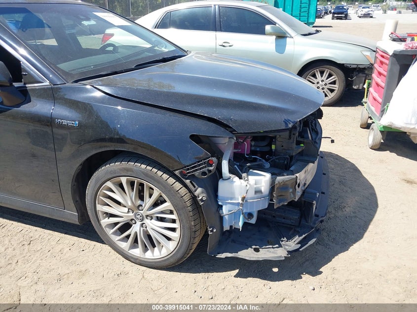 2019 TOYOTA CAMRY HYBRID XLE - 4T1B21HKXKU012260