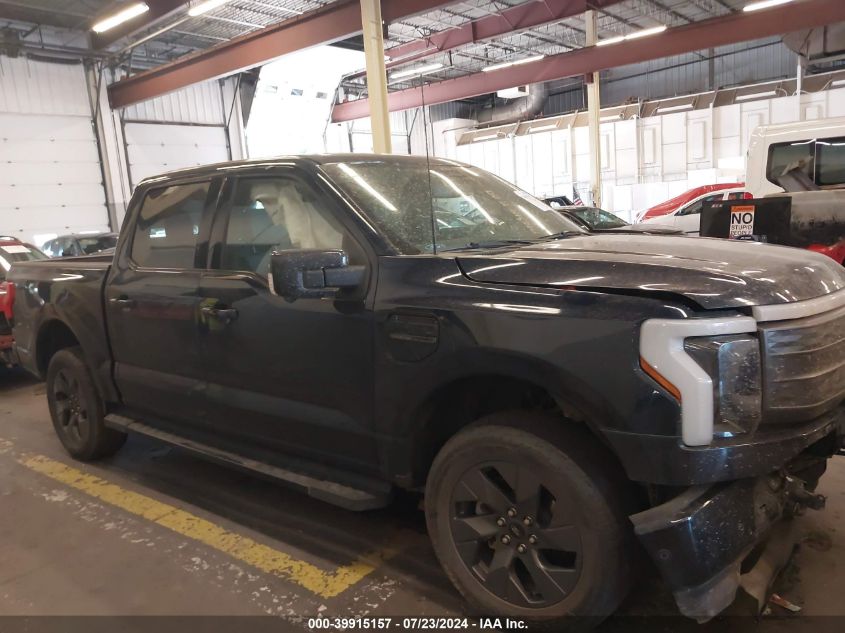 2022 Ford F-150 Lightning Lariat VIN: 1FTVW1ELXNWG15835 Lot: 39915157