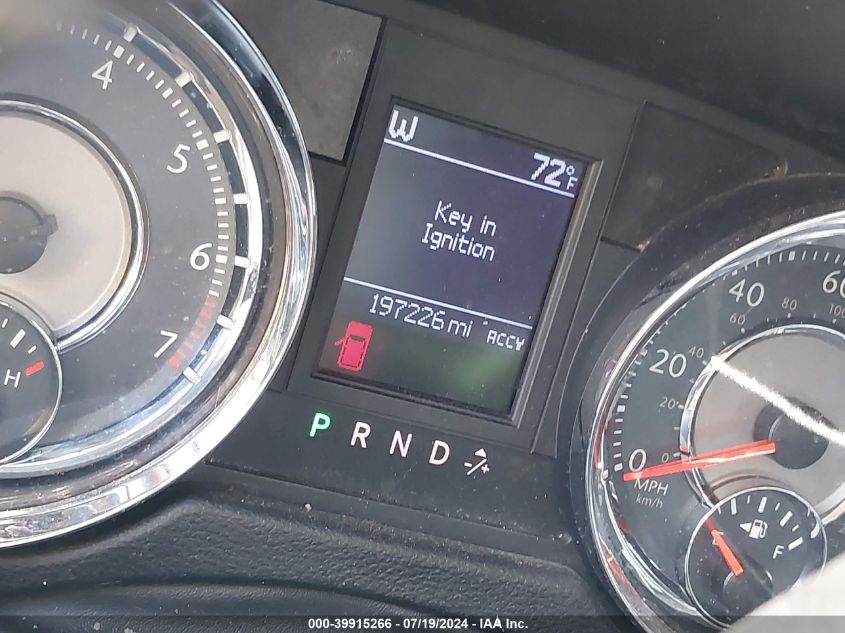 2011 Chrysler Town & Country Touring VIN: 2A4RR5DG2BR630624 Lot: 39915266