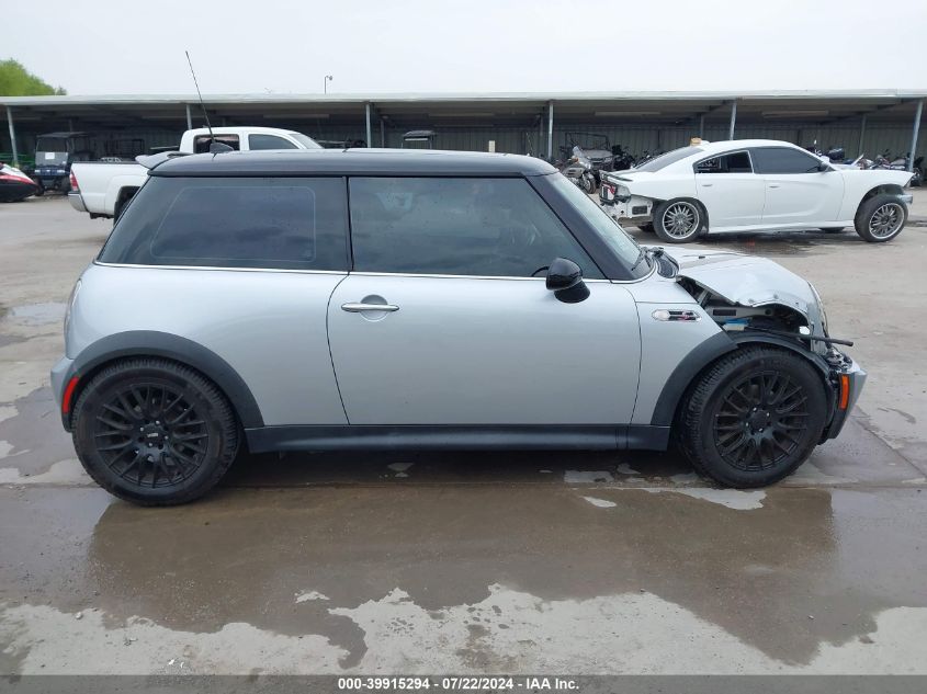 2006 Mini Cooper S VIN: WMWRE335X6TJ33497 Lot: 39915294