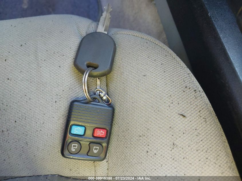 2007 Ford Mustang V6 Deluxe/V6 Premium VIN: 1ZVFT84N275291701 Lot: 39915388