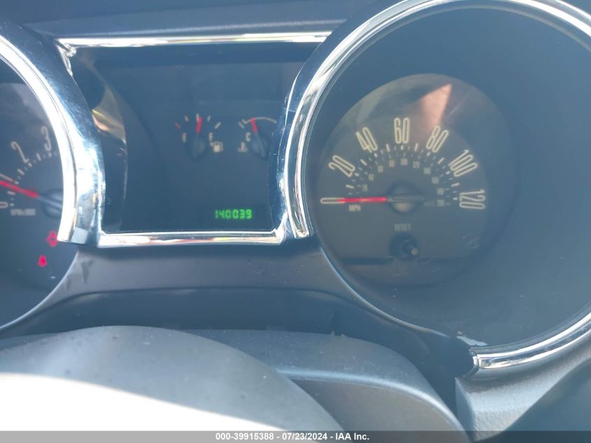 2007 Ford Mustang V6 Deluxe/V6 Premium VIN: 1ZVFT84N275291701 Lot: 39915388