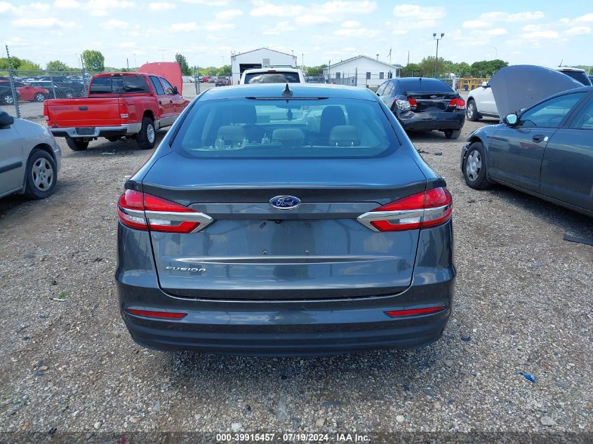 2020 Ford Fusion S VIN: 3FA6P0G75LR231401 Lot: 39915457