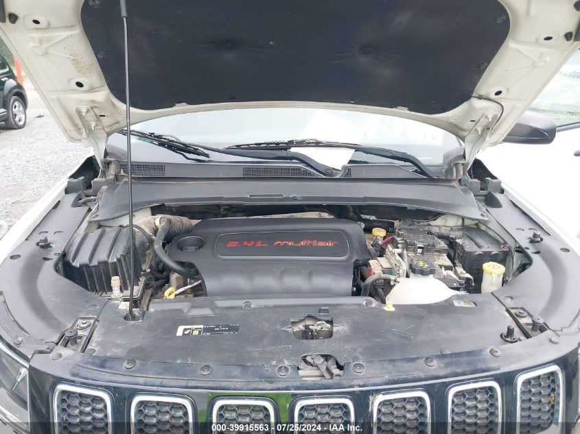 2017 Jeep New Compass Sport 4X4 VIN: 3C4NJDAB0HT647264 Lot: 39915563