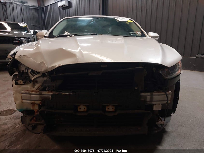 2013 Ford Fusion Hybrid Se VIN: 3FA6P0LU5DR235283 Lot: 39916075