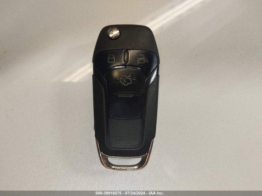 2013 Ford Fusion Hybrid Se VIN: 3FA6P0LU5DR235283 Lot: 39916075