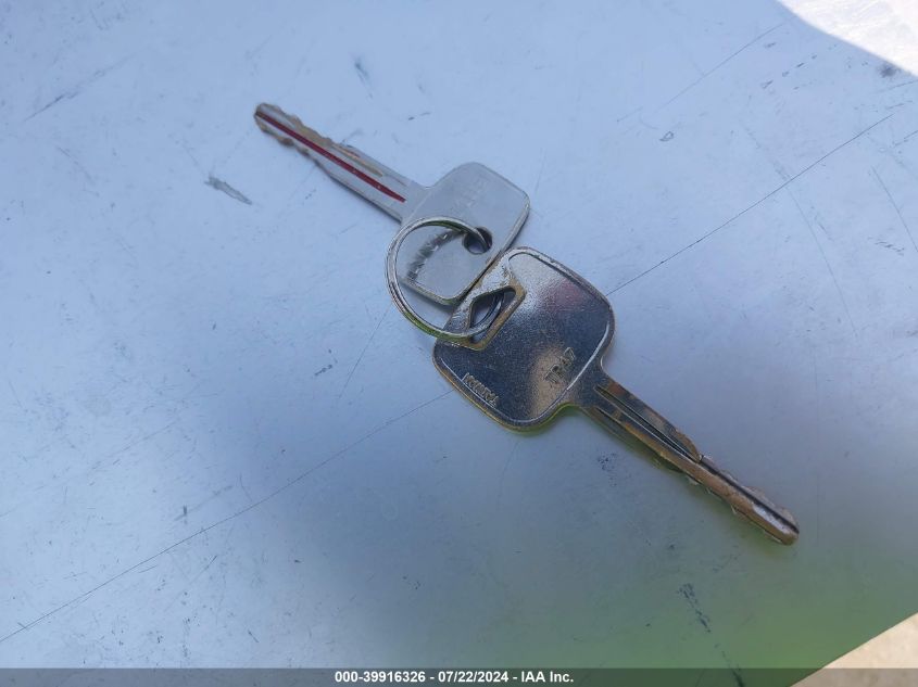 2004 Toyota Corolla Ce VIN: 1NXBR32E04Z280635 Lot: 39916326