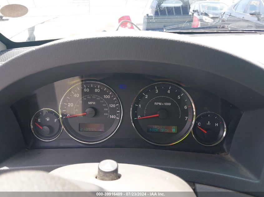 2005 Jeep Grand Cherokee Limited VIN: 1J8HR58255C617341 Lot: 39916489