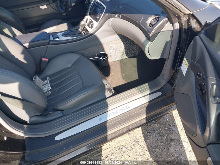 2003 Mercedes-Benz Sl 55 Amg VIN: WDBSK74F03F037172 Lot: 39916583