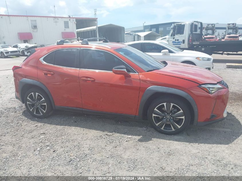 JTHY3JBH1K2012747 2019 Lexus Ux 200