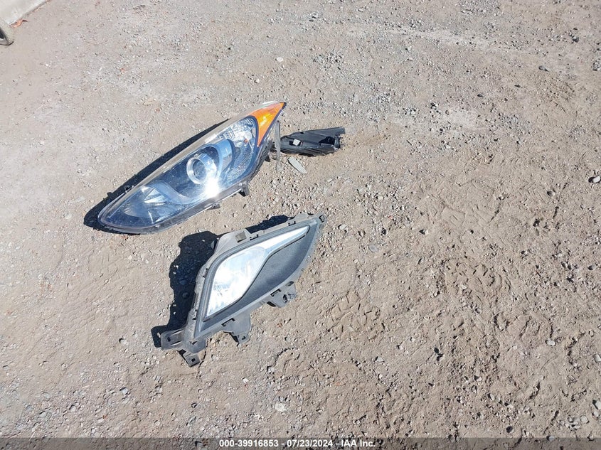 2014 Hyundai Elantra Gt VIN: KMHD35LHXEU196144 Lot: 39916853