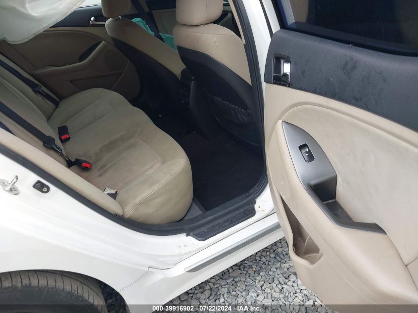 2011 Kia Optima Hybrid Ex VIN: KNAGM4AD0B5003933 Lot: 39916902